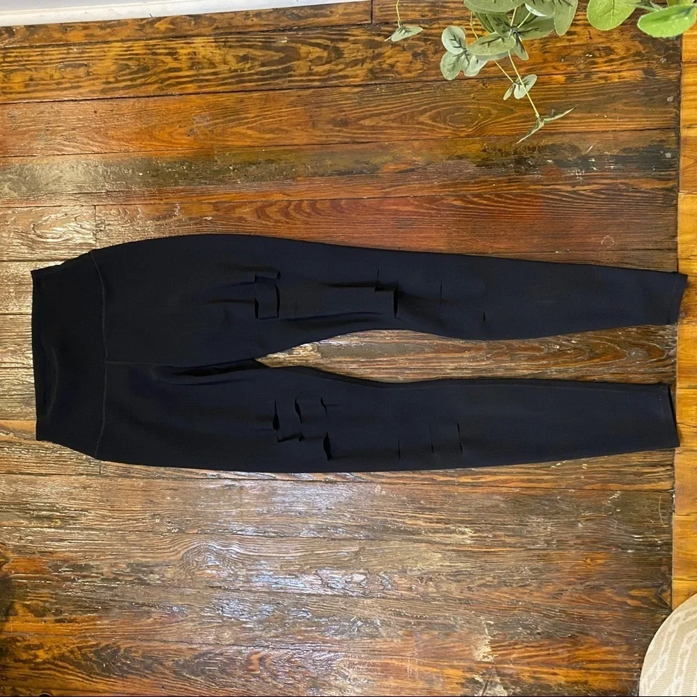 Alo Yoga High Rise Black Warrior Leggings XS